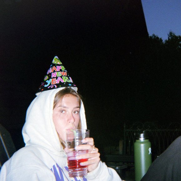 Meet your Posher, Ryann - Picture 1 of 1